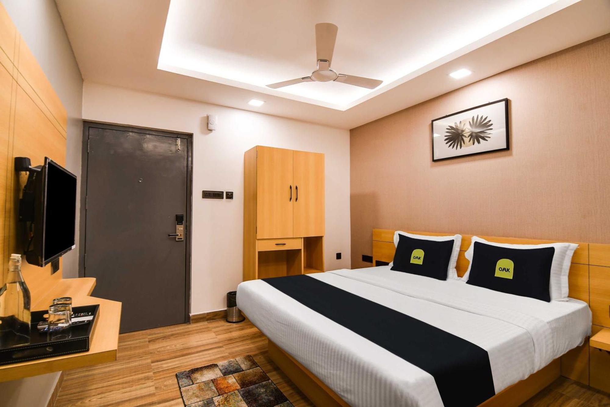 Super Townhouse Oak Sayhallo Ecstasy Bhubaneswar Zewnętrze zdjęcie