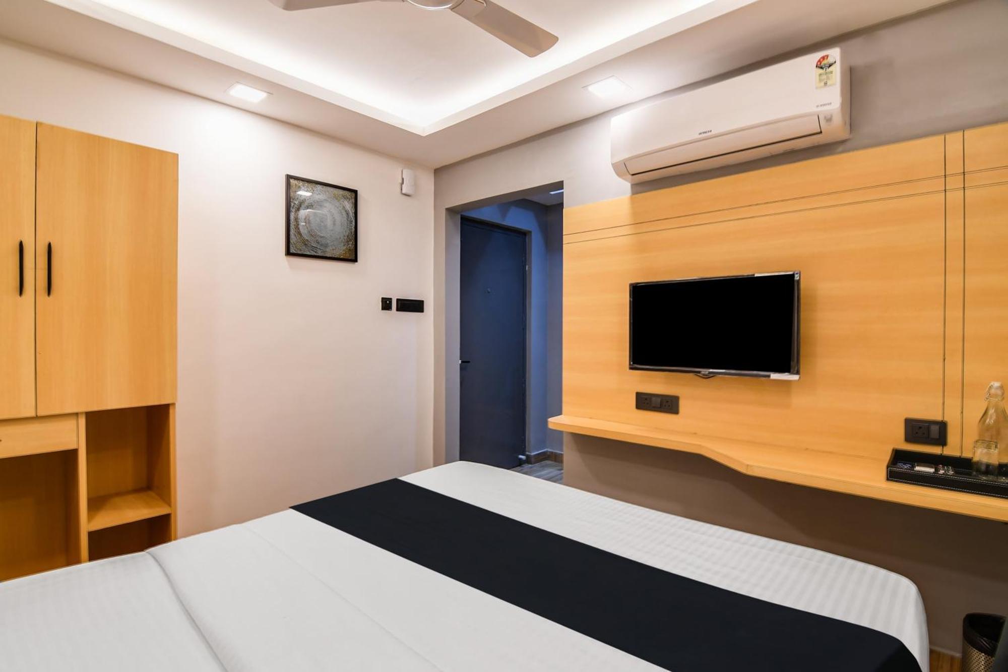 Super Townhouse Oak Sayhallo Ecstasy Bhubaneswar Zewnętrze zdjęcie