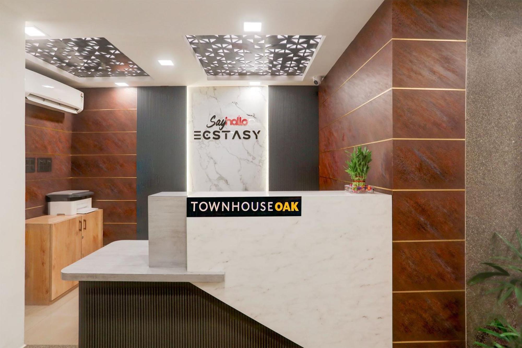 Super Townhouse Oak Sayhallo Ecstasy Bhubaneswar Zewnętrze zdjęcie